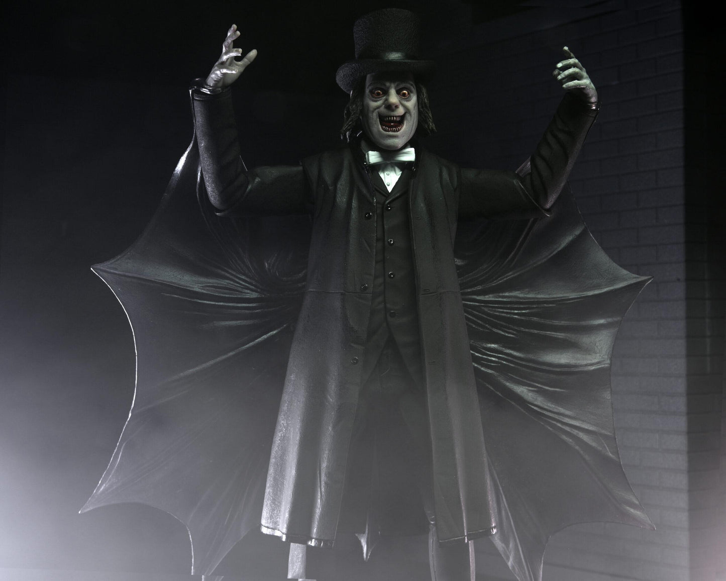 London After Midnight (1927) 7" Inch Action Figure - Professor Edward C. Burke