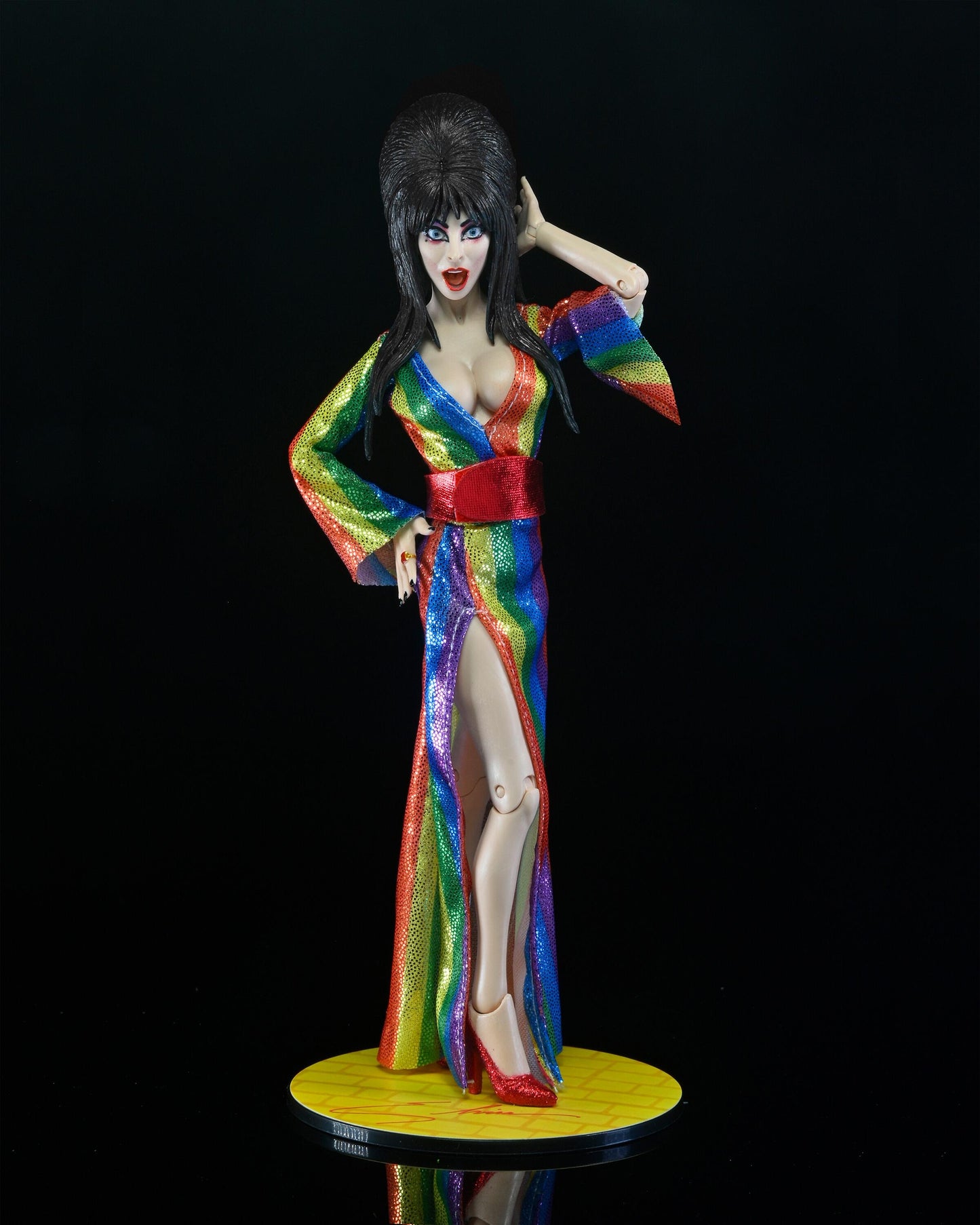 Elvira 8-Inch Scale Clothed Action Figure - Elvira (Over The Rainbow)