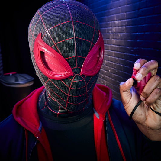 *PRE-ORDER Marvel Legends Premium Roleplay Electronic Interactive Mask - (Spider-Man Miles Morales)