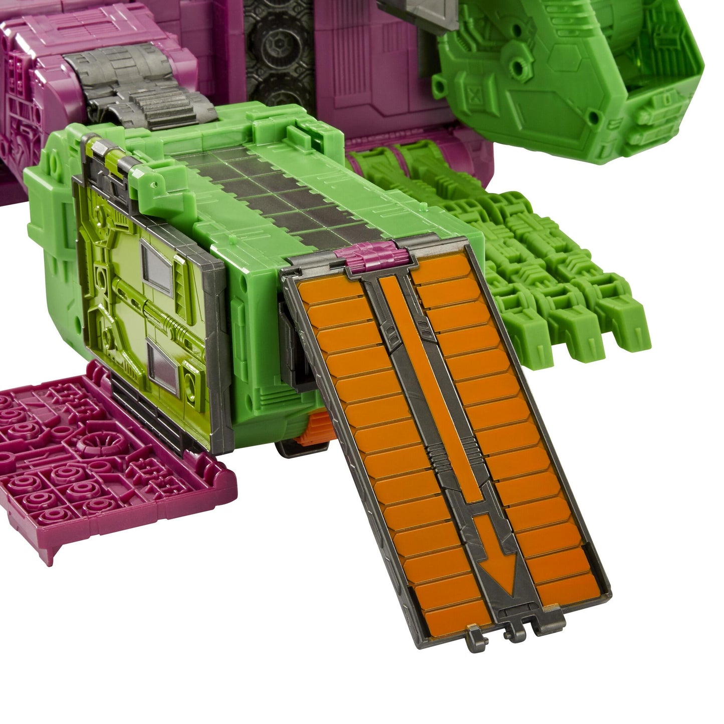Transformers War for Cybertron Earthrise Titan Class Action Figure - Scorponok
