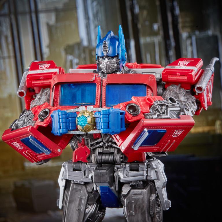 Transformers Bumblebee Movie Masterpiece - MPM 12 Optimus Prime