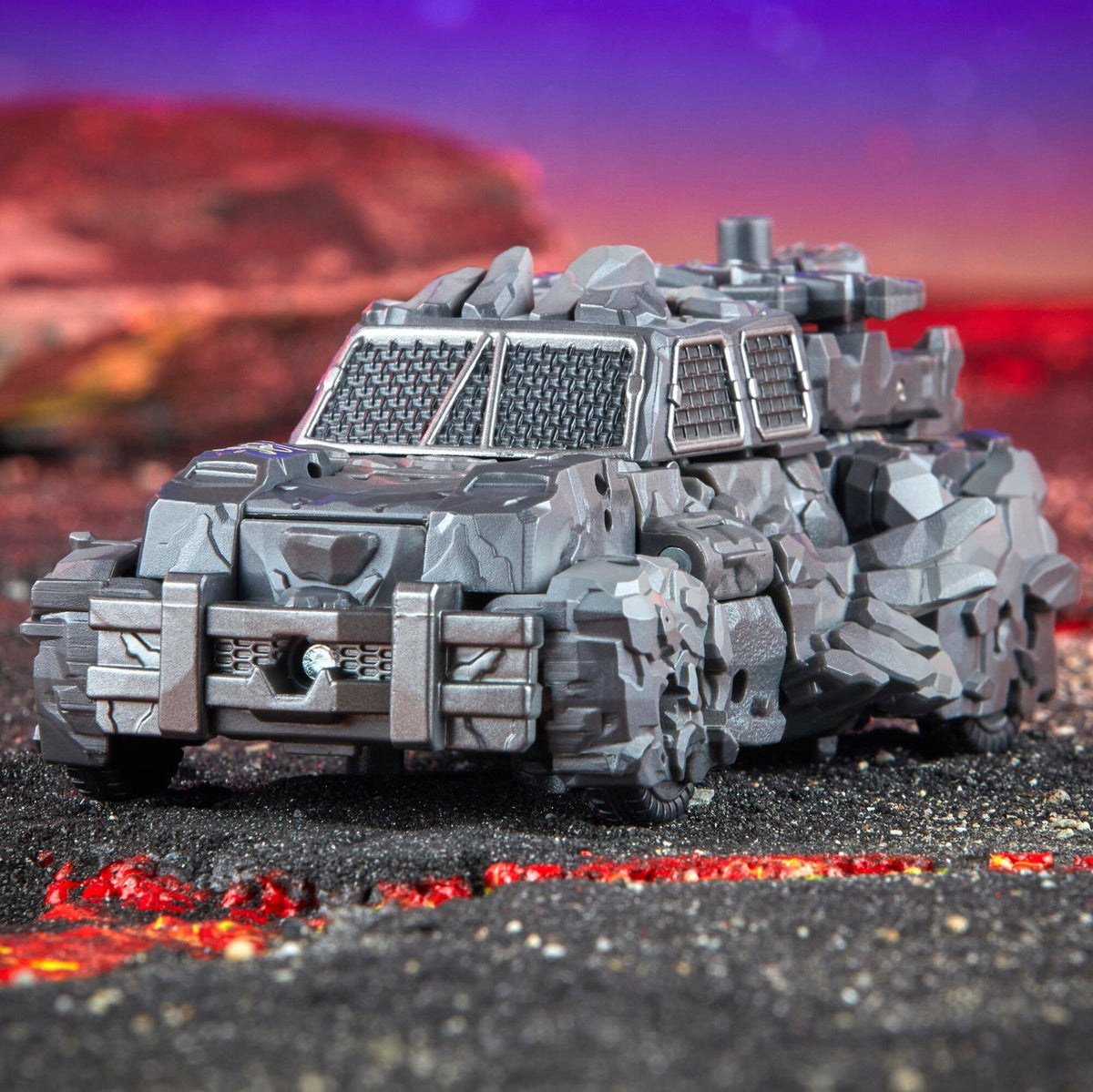 Transformers Generations Legacy Deluxe Class Action Figure - Magneous