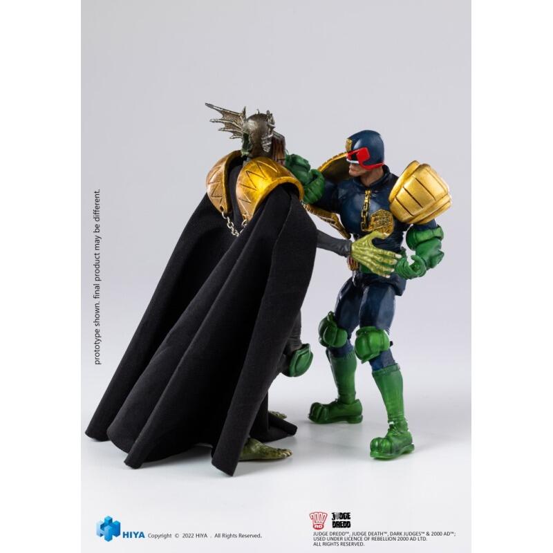 HIYA Toys Judge Dredd 1:18 scale Action Figures - Judge Dredd (Gaze Into The Fist Of Dredd)