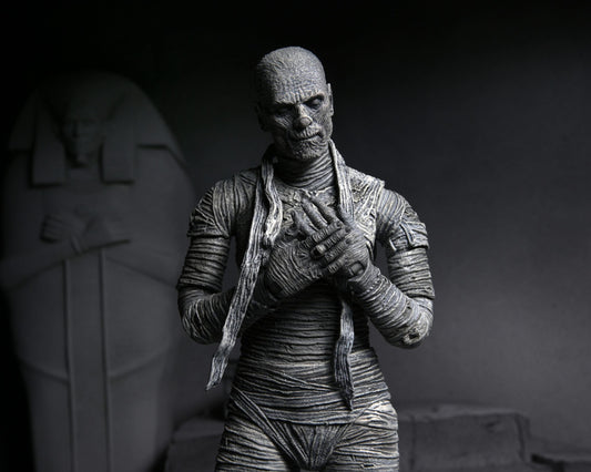 Universal Monsters Ultimate 7 Inch Scale Action Figure - The Mummy (Black & White)