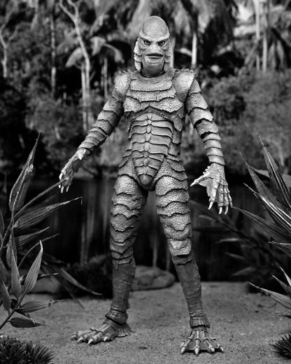 Universal Monsters Ultimate 7 Inch Scale Action Figure - Creature from the Black Lagoon (Black and White)