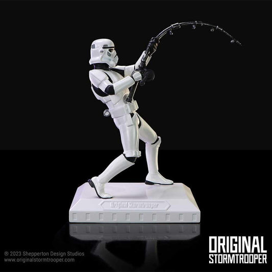 Star Wars The Original Stormtrooper 6.5 Inch Resin Collectible Figurine - Stormtrooper What A Catch!
