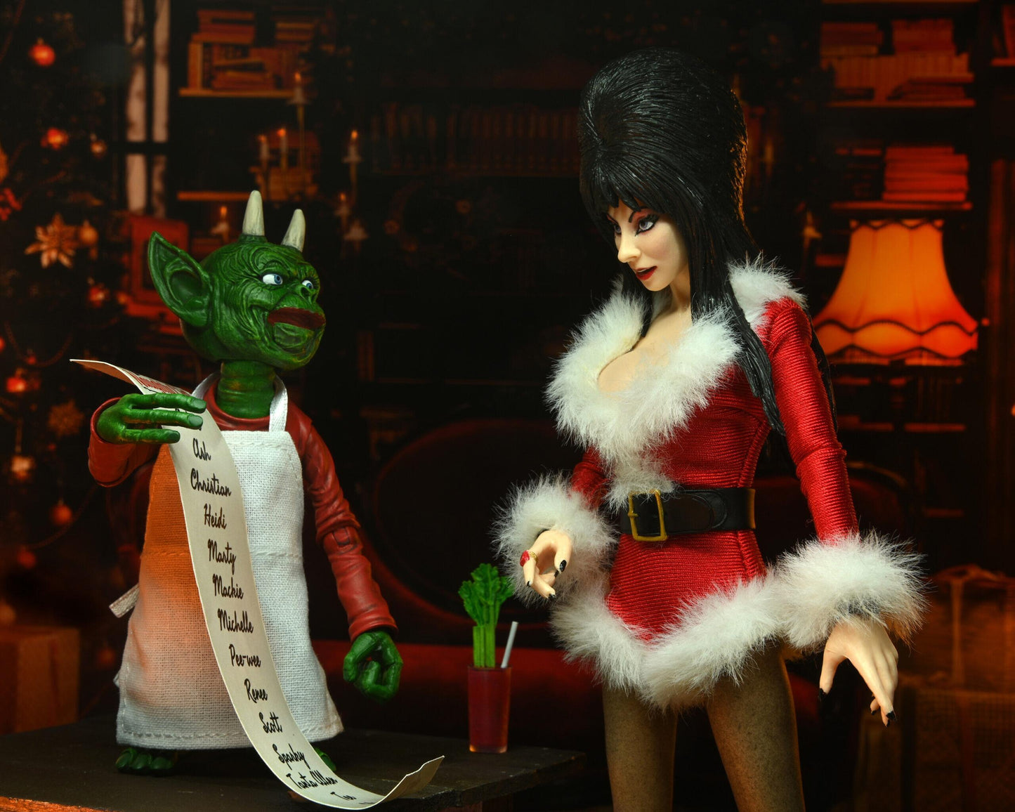 Elvira 8-Inch Scale Deluxe Clothed Action Figure - Elvira (Very Scary Xmas)