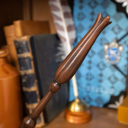 Harry Potter Wand Replica In Ollivanders Box - Luna Lovegood