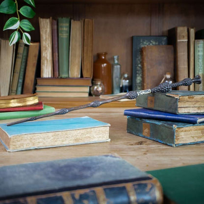 Harry Potter Wand Replica In Ollivanders Box - Professor Dumbledore