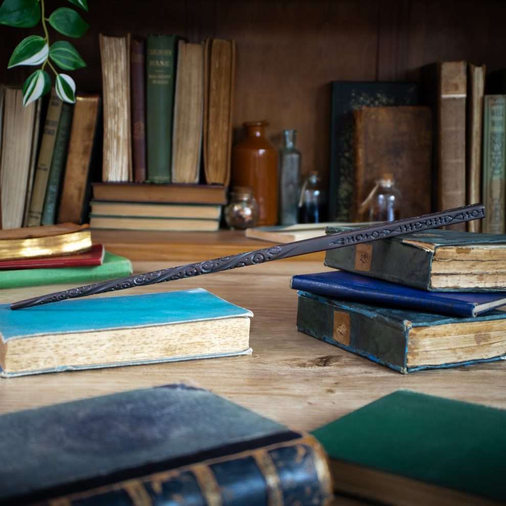 Harry Potter Wand Replica In Ollivanders Box - Sirius Black
