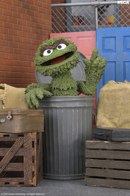 *PRE-ORDER Sesame Street 7 Inch Scale Ultimate Action Figure - Oscar The Grouch