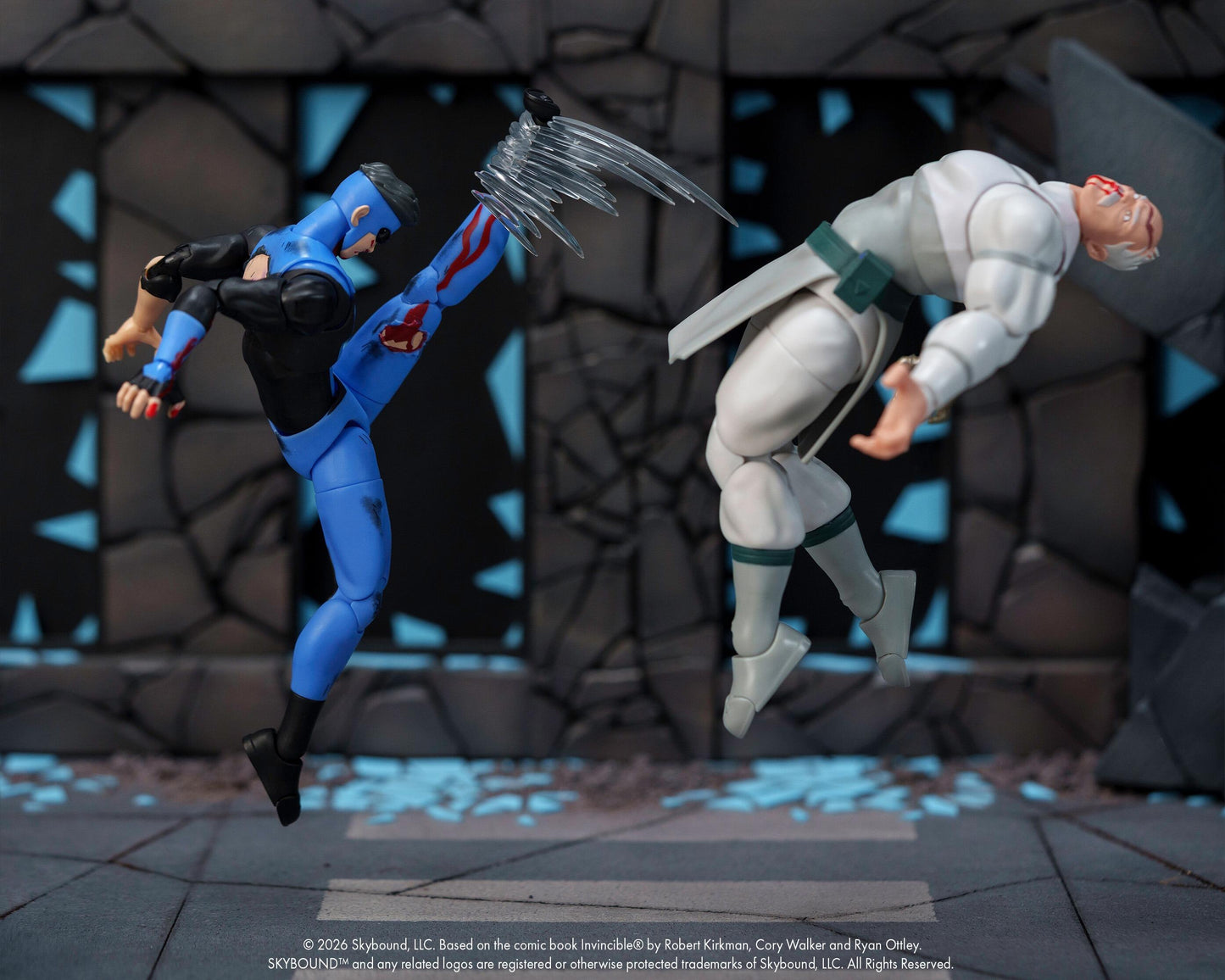 *PRE-ORDER Invincibles SDCC 2026 Exclusive 6 Inch Action Figure - Invincible (Battle Damaged Deluxe)