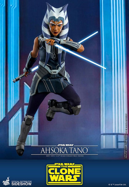Ahsoka Tano - Star Wars The Clone Wars Hot Toys Collectibles 1/6 Scale Action Figure