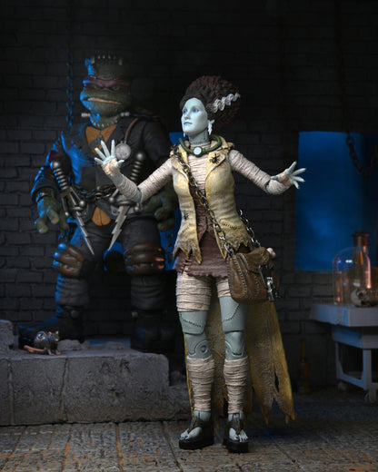 Universal Monsters x Teenage Mutant Ninja Turtles Ultimate 7" Scale Action Figure - April as the Bride