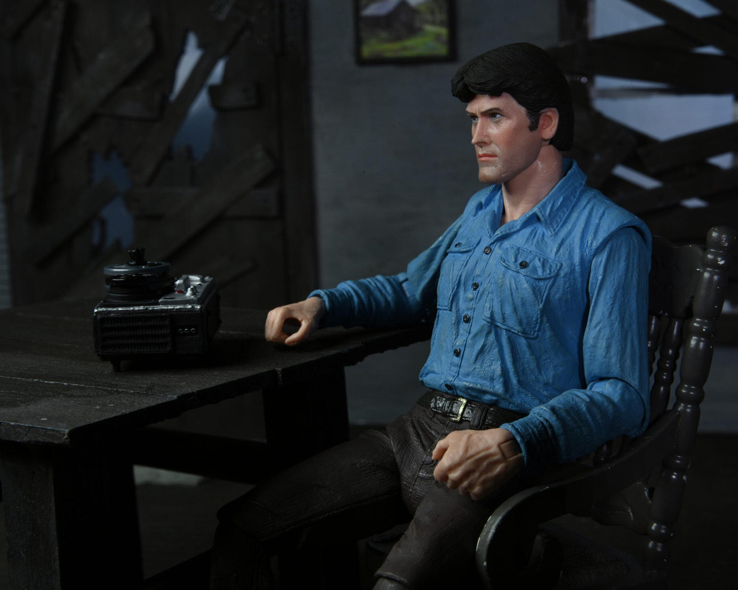 The Evil Dead Ultimate 7" Inch Scale Action Figure - Ultimate Ash
