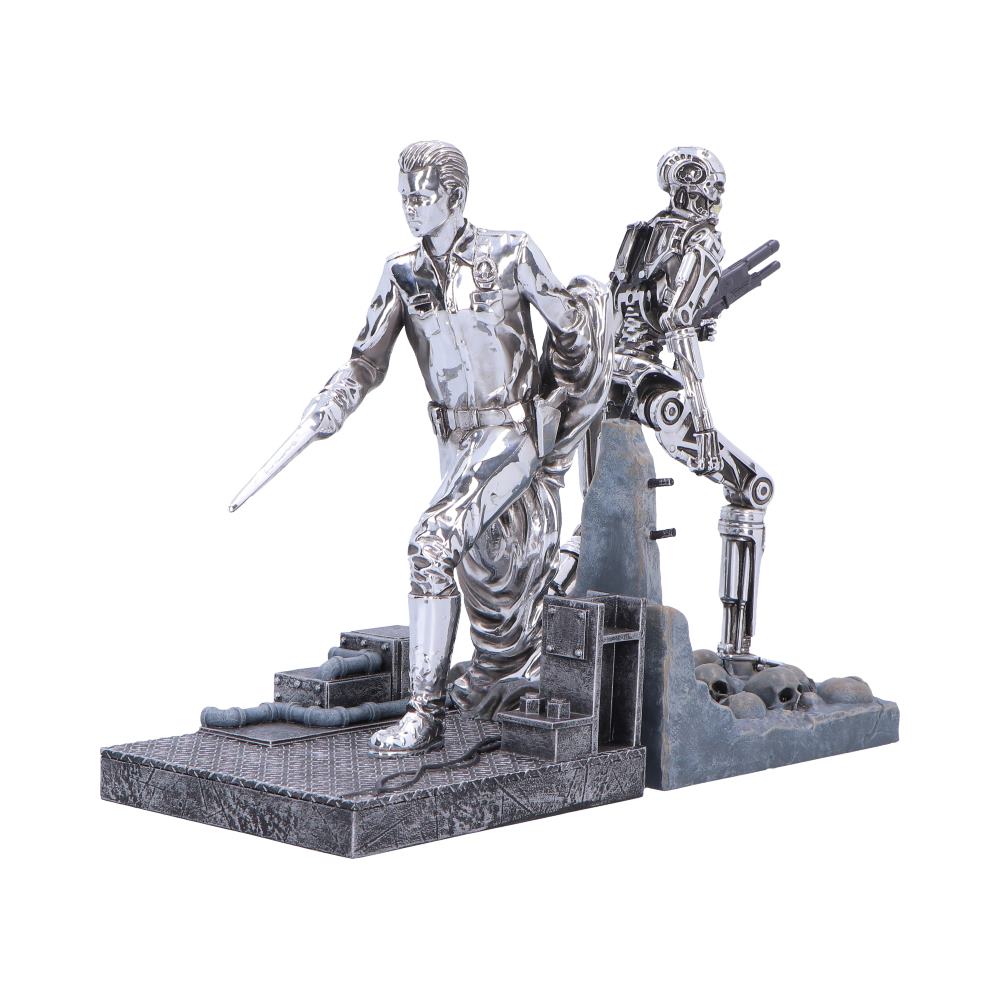 Terminator 2 7 Inch Resin Collectible Bookends - T-1000 vs T-800