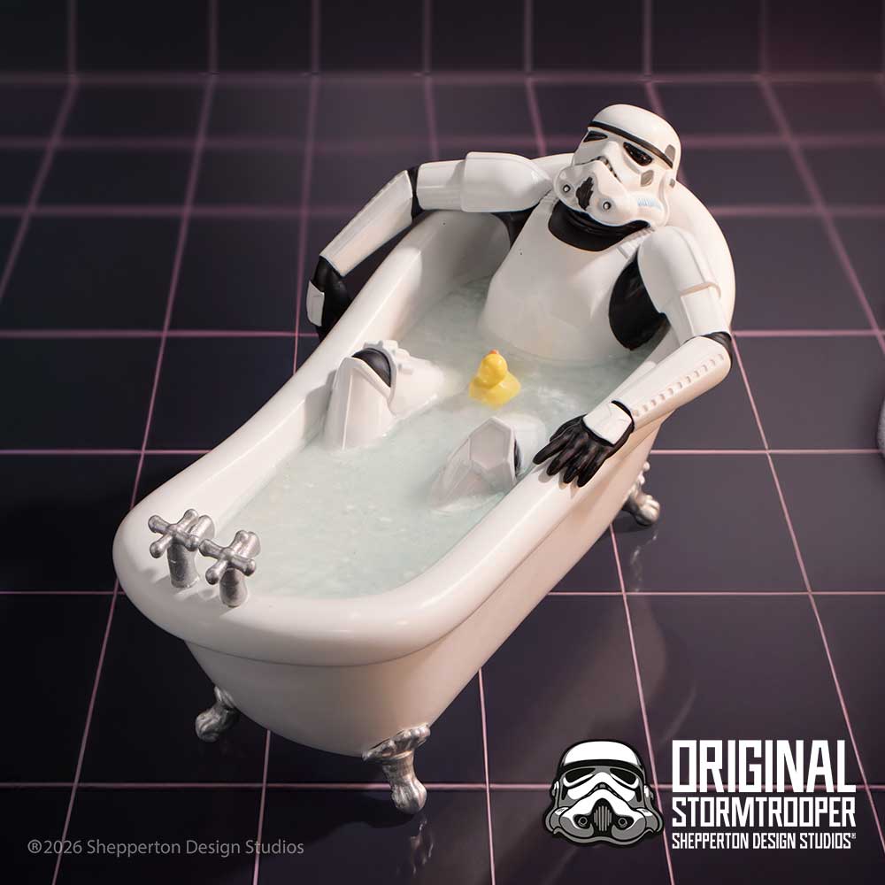 Star Wars The Original Stormtrooper 5 Inch Resin Collectible Figurine - Stormtrooper Splish Splash