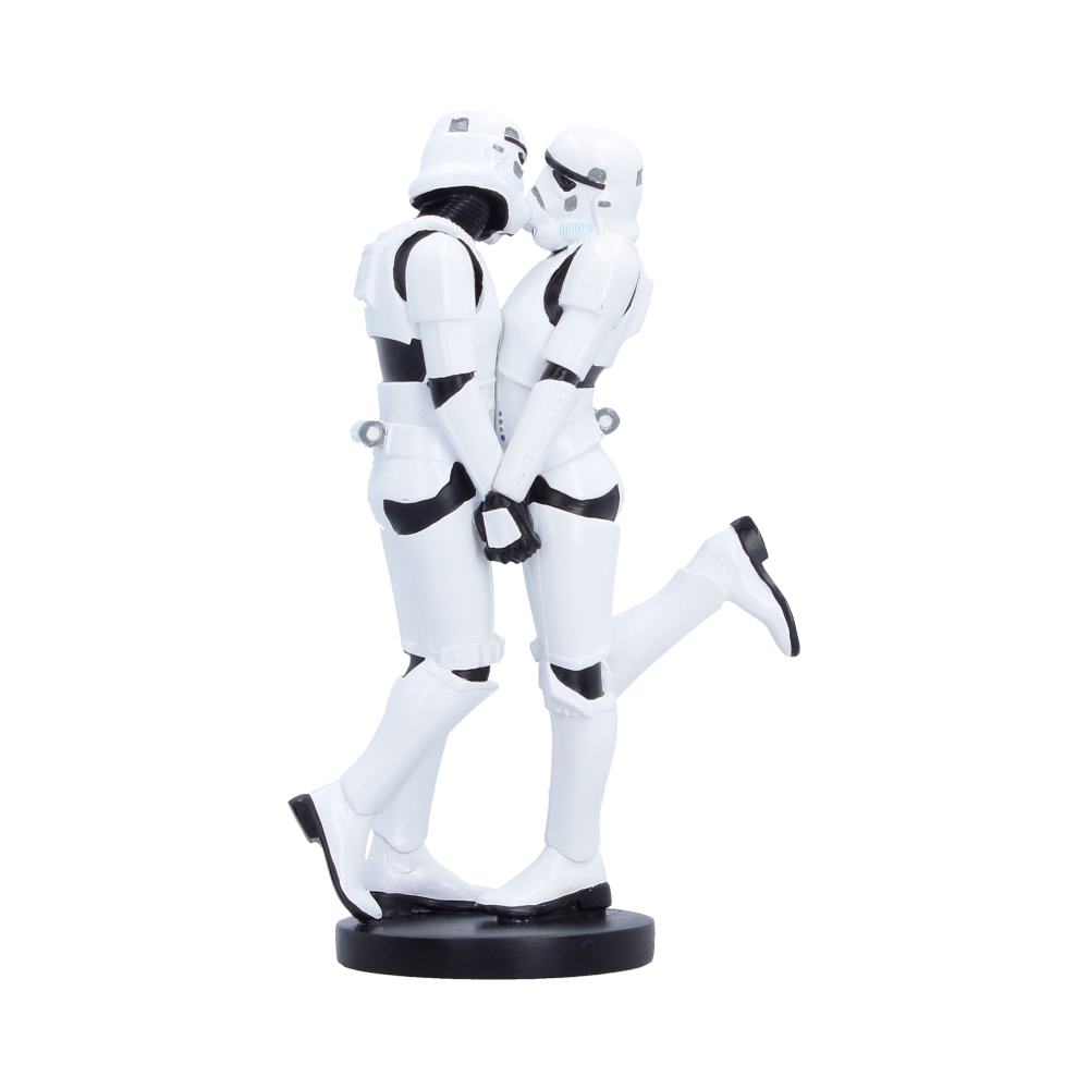 Star Wars The Original Stormtrooper 5 Inch Resin Collectible Figurine - Stormtrooper First Kiss