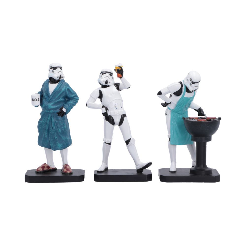 *PRE-ORDER* Star Wars The Original Stormtrooper 4 Inch Resin Collectible Figurine - Stormtrooper Living for the Weekend