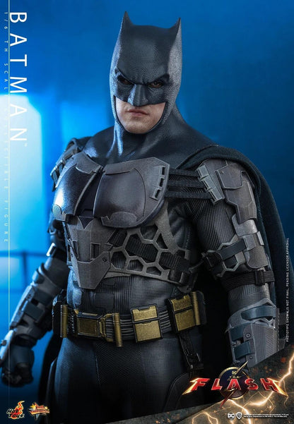 Batman - The Flash Movie Hot Toys Collectibles 1/6 Scale Action Figure