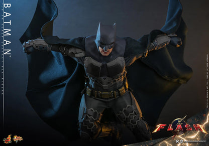 Batman - The Flash Movie Hot Toys Collectibles 1/6 Scale Action Figure