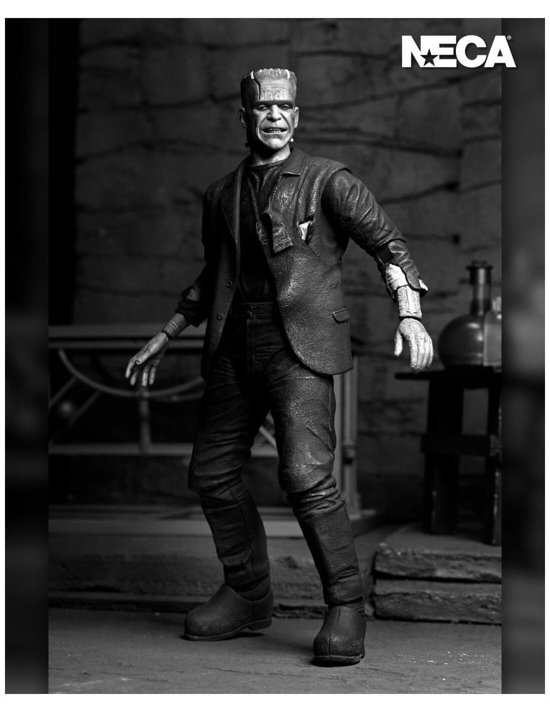 Universal Monsters Ultimate 7 Inch Scale Action Figure - Frankenstein's Monster (Bride of Frankenstein)