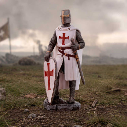 *PRE-ORDER* Nemesis Now Templar Knight 7 Inch Resin Collectible Figurine - Templar's Oath