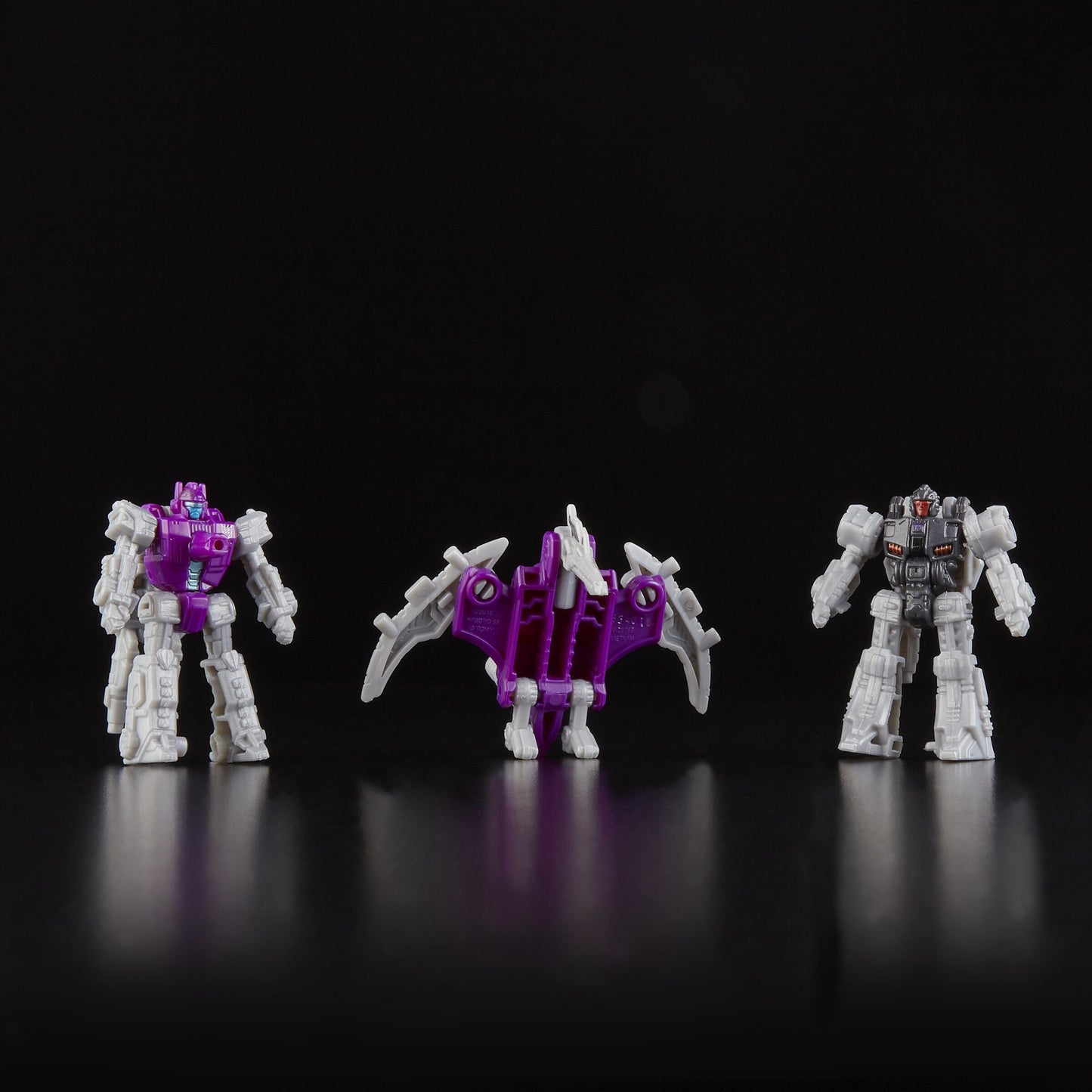 Transformers War For Cybertron Deluxe Class Action Figure Pack - Decepticon Phantom Strike Squadron (Re-Run)