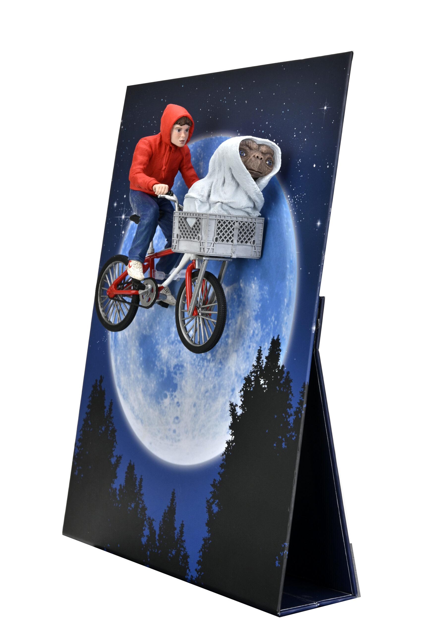 E.T. 40th Anniversary Ultimate 7 Inch Scale Action Figure - Elliot