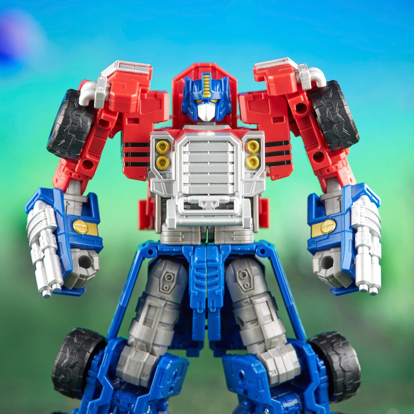 Transformers Legacy Evolution Commander Class Action Figure - Optimus Prime (Armada Universe) (Re-Run)