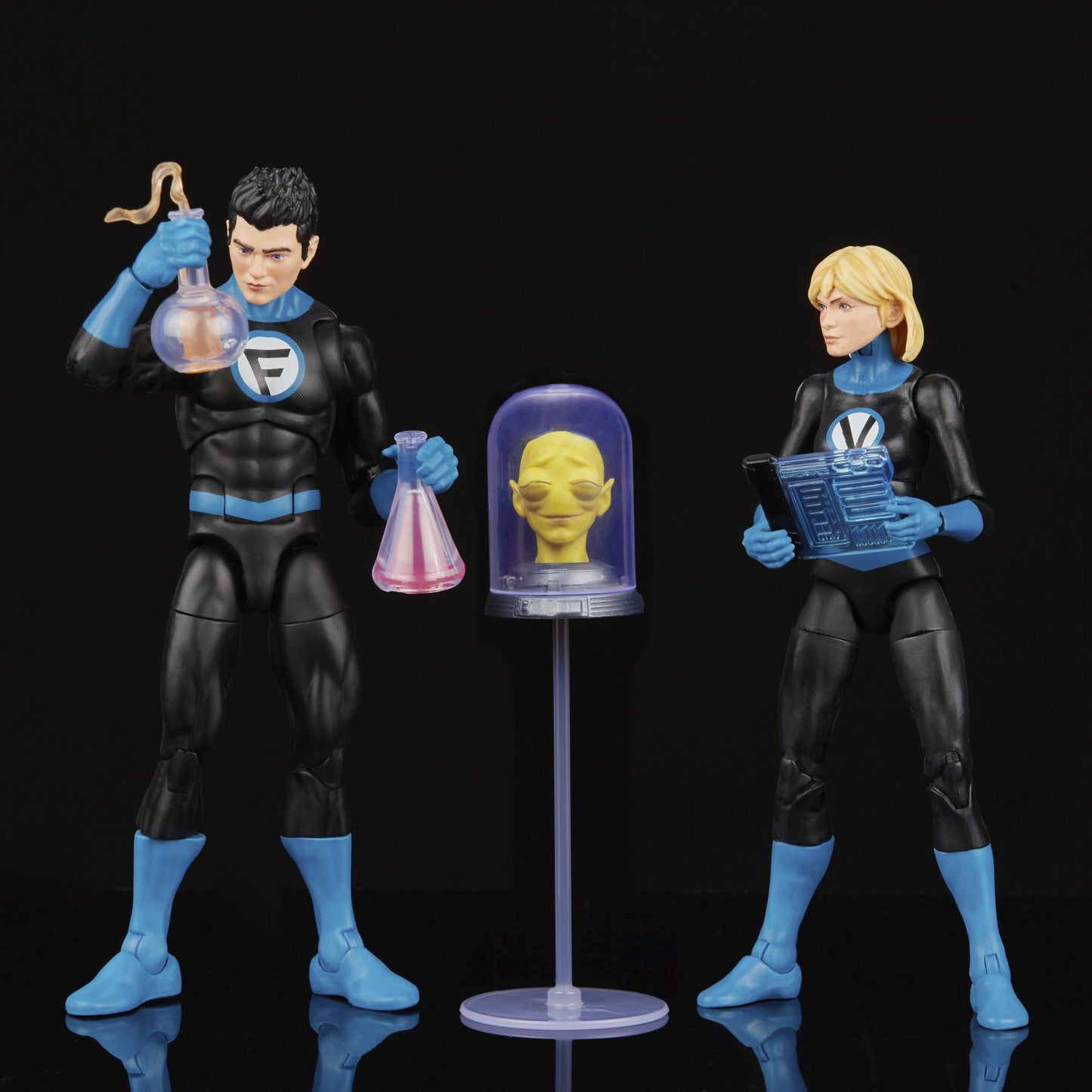 Marvel Legends Series 6-Inch-Scale Action Figure 2-Pack - Franklin & Valeria Richards