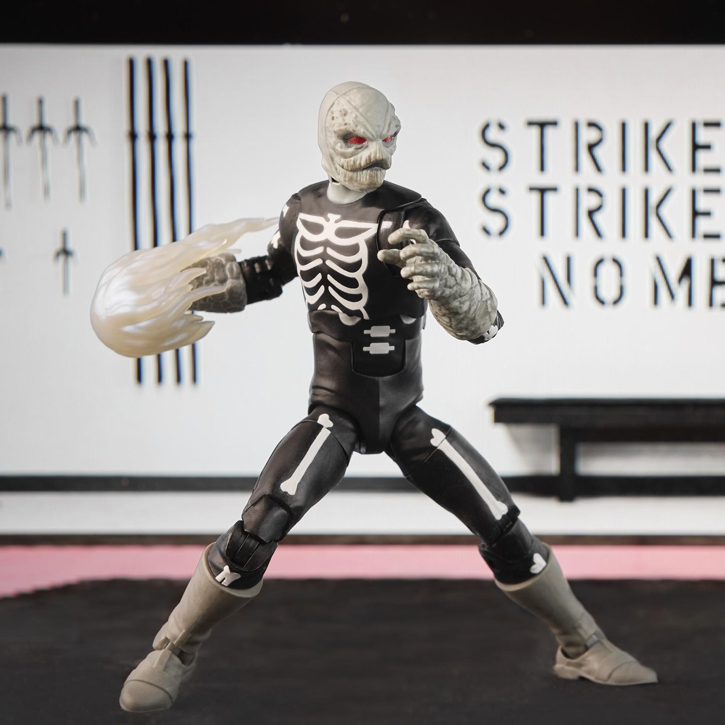 Power Rangers Lightning Collection x Cobra Kai Exclusive Action Figure - Mighty Morphin Skeleputty