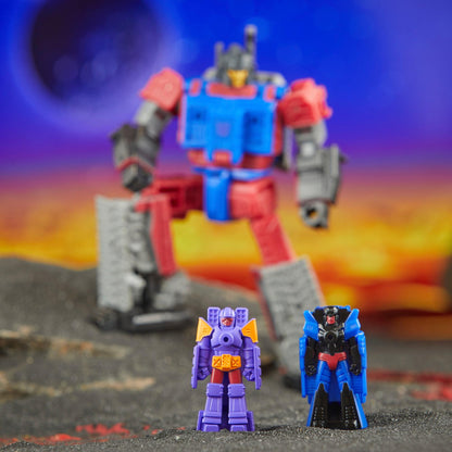 Transformers Legacy United Deluxe Class Action Figure - G1 Quake, Heater & Tiptop