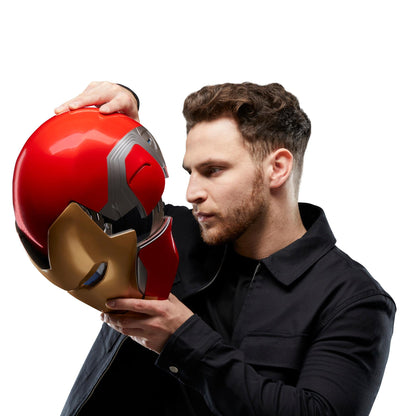 Marvel Legends Avengers Endgame Premium Electronic Helmet - Iron Man Mark LXXXV