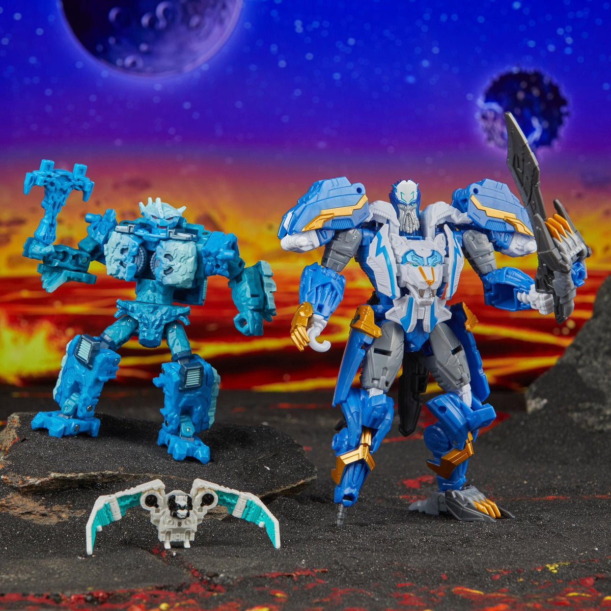 Transformers Legacy United Leader Class Action Figure - Star Raider Thundertron Nightstrike & Calcitron