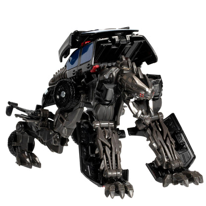 Transformers Studio Series 117 Deluxe Class Action Figure - Decepticon Hatchet