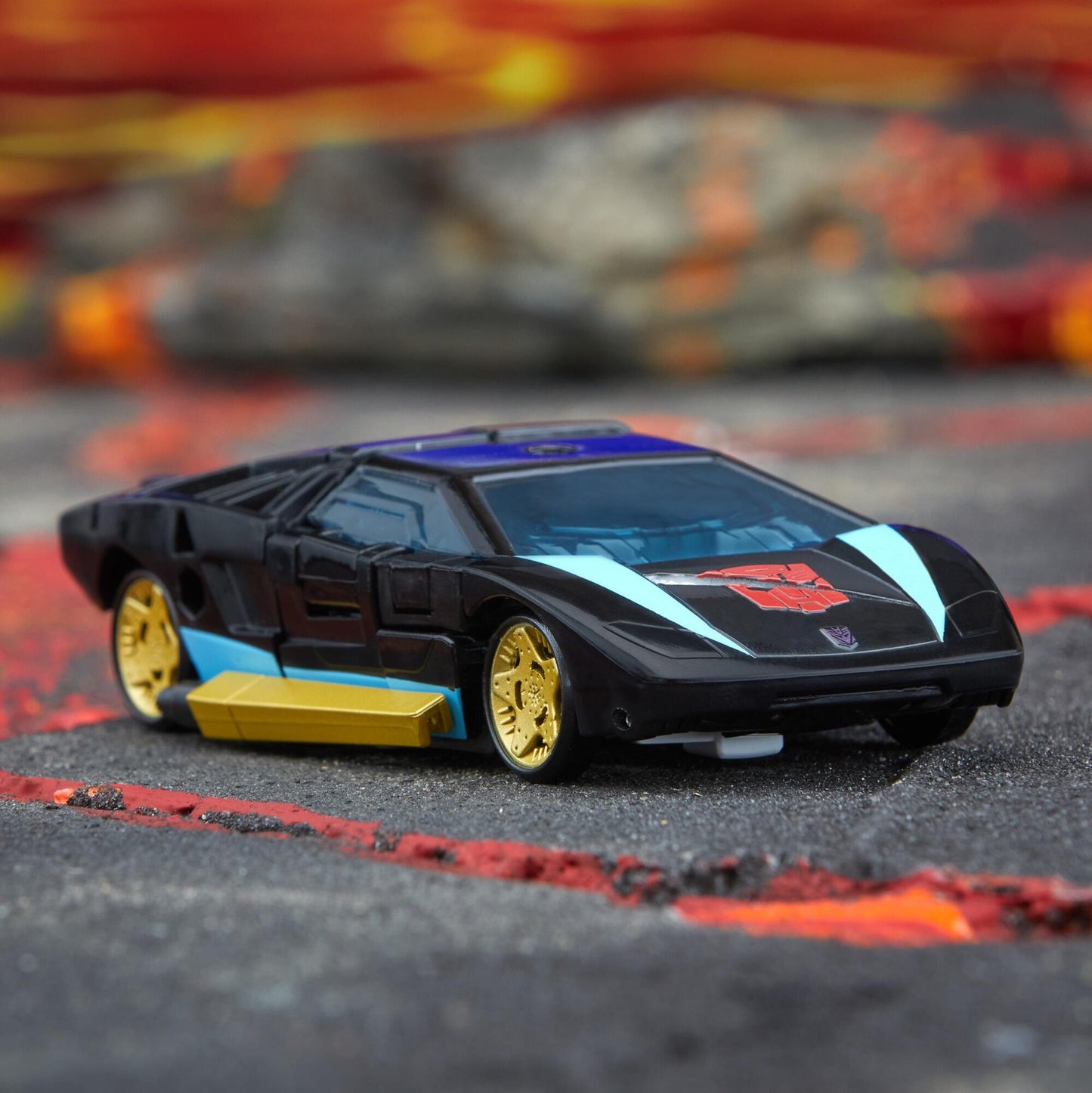 Transformers Legacy United Deluxe Class Action Figure - Armada Universe Wheeljack