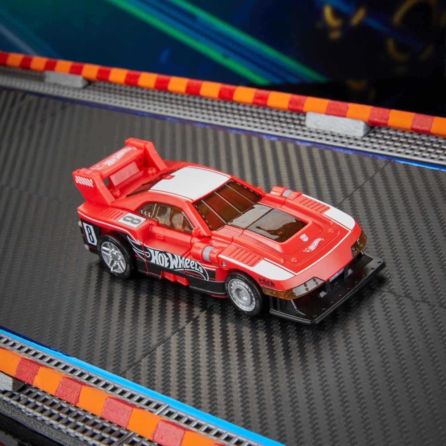 *PRE-ORDER Transformers X Hot Wheels Collab Action Figure - GT-Scorcher
