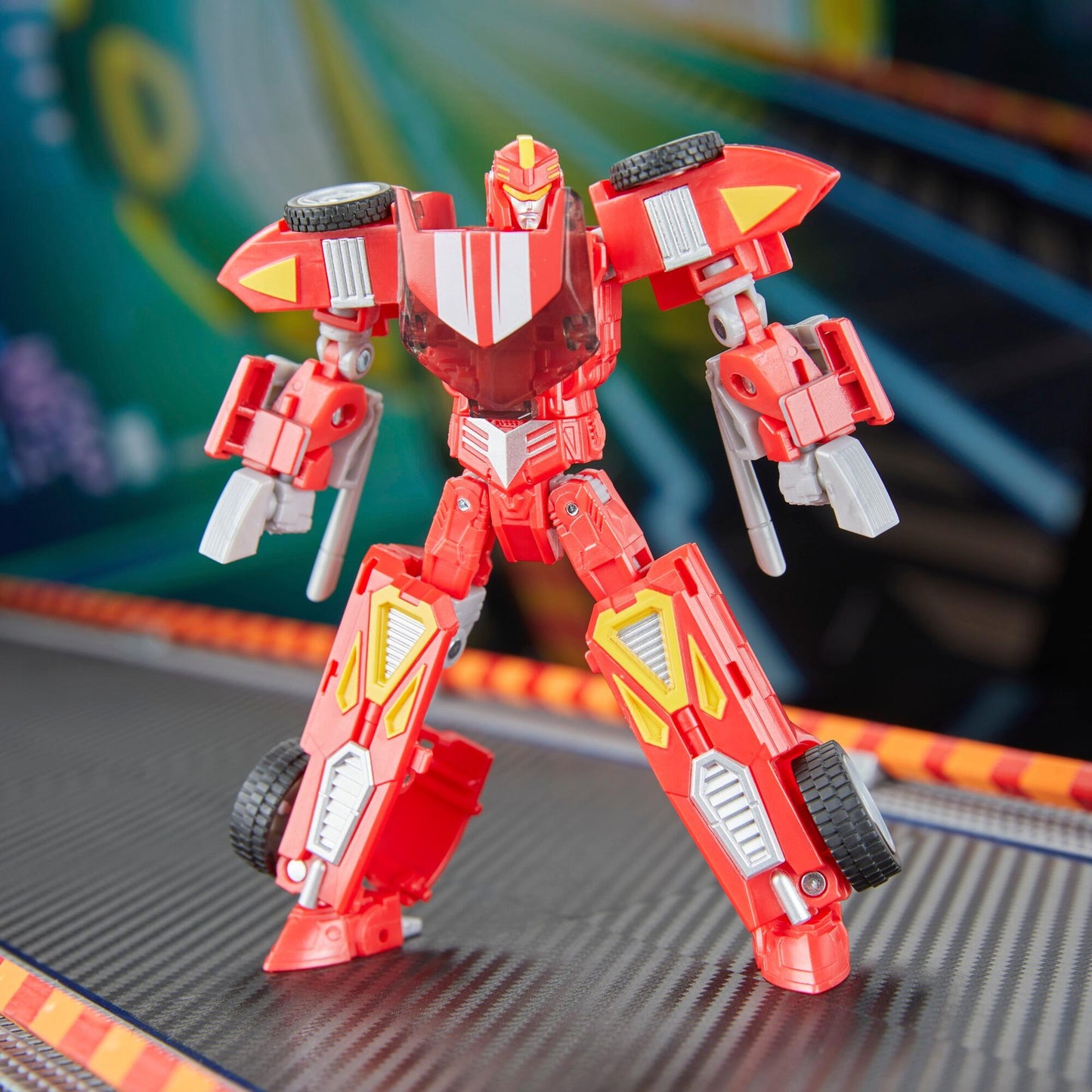 *PRE-ORDER Transformers X Hot Wheels Collab Exclusive Action Figure - Twin Mill