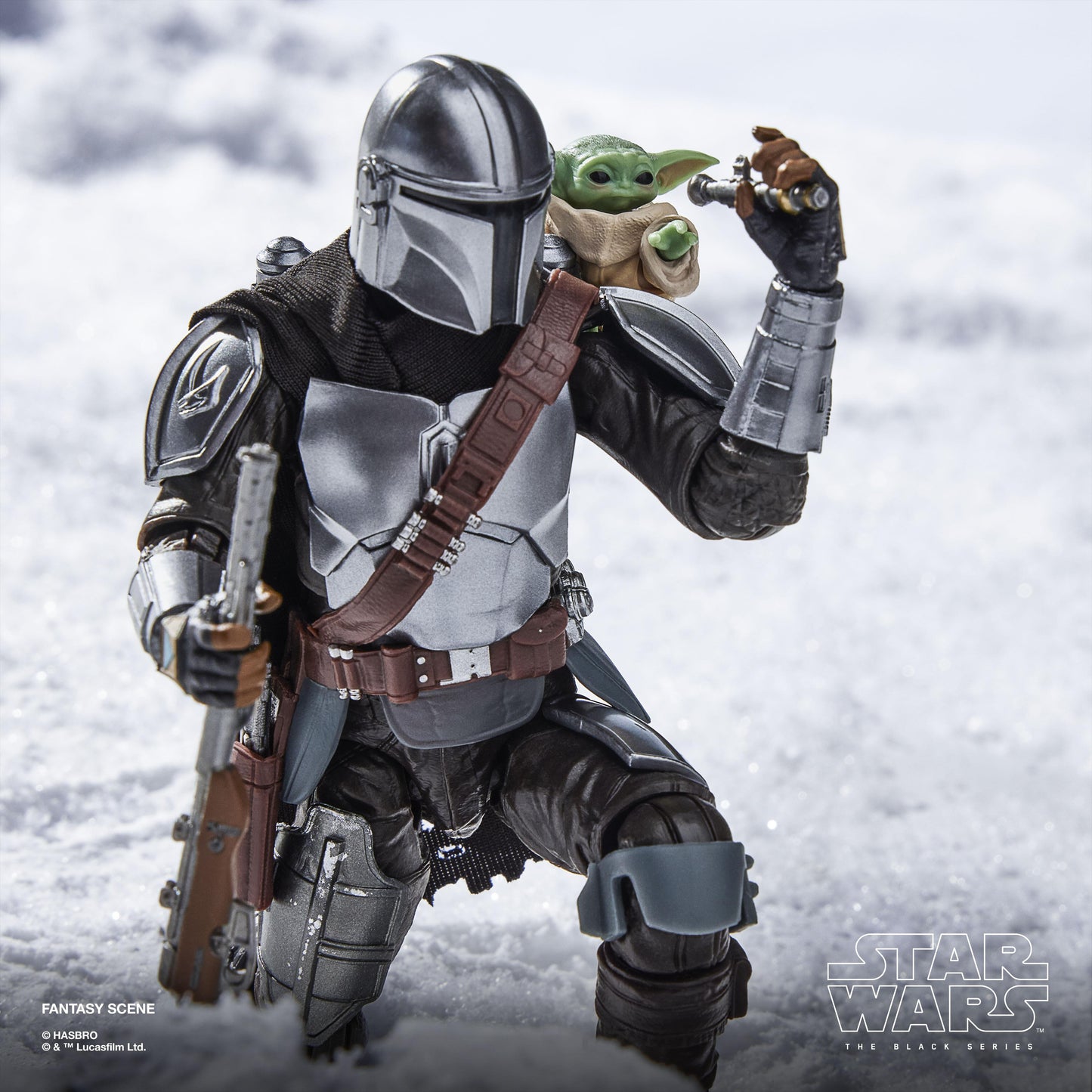 Star Wars Black Series 6 Inch Deluxe Action Figure - The Mandalorian & Grogu With Checklist Print