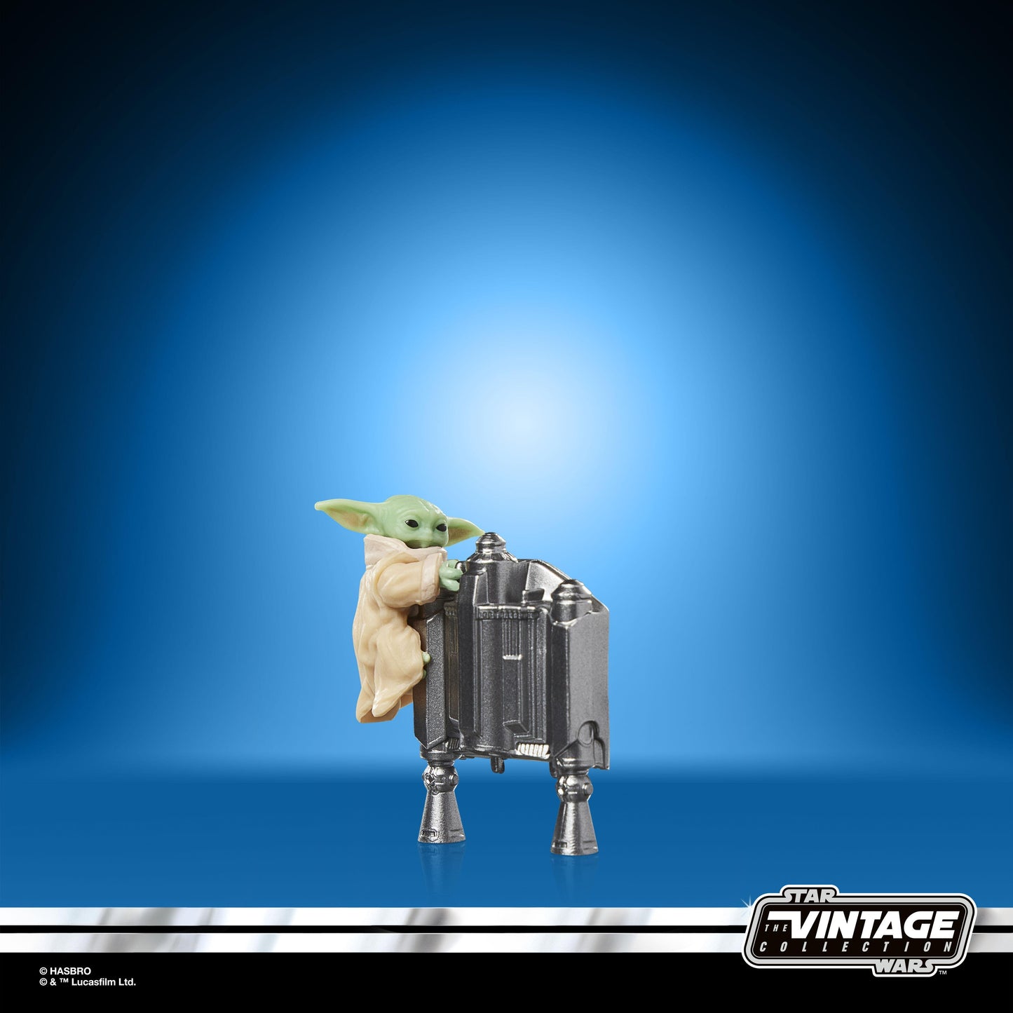 Star Wars The Vintage Collection 3.75 Inch Deluxe Action Figure - The Mandalorian & Grogu With Checklist Print