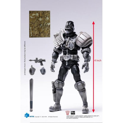 HIYA Toys Judge Dredd 1:18 scale Action Figures - Judge Dredd (Black and White)
