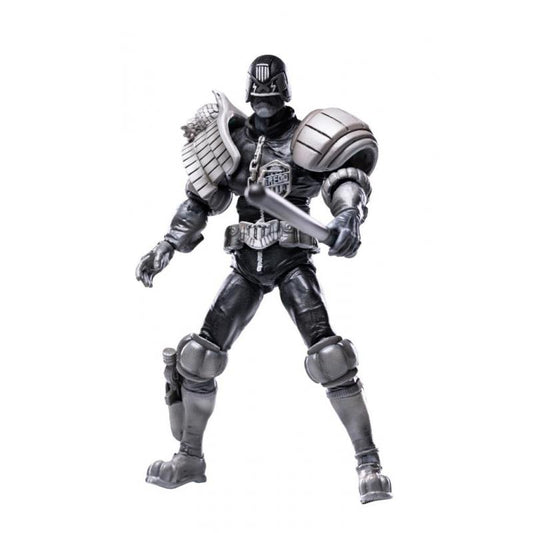 HIYA Toys Judge Dredd 1:18 scale Action Figures - Judge Dredd (Black and White)