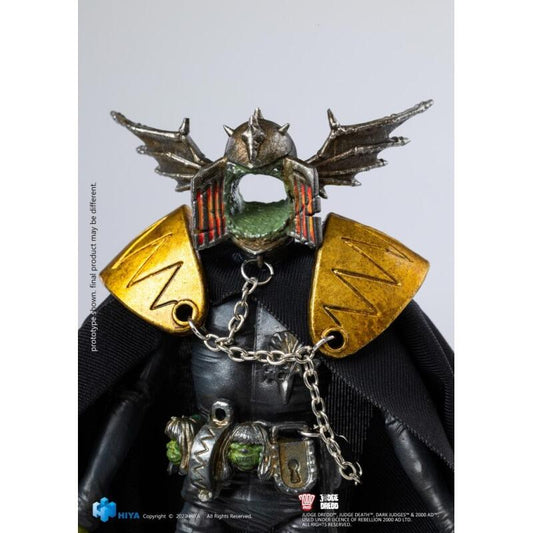 HIYA Toys Judge Dredd 1:18 scale Action Figures - Judge Dredd (Gaze Into The Fist Of Dredd)