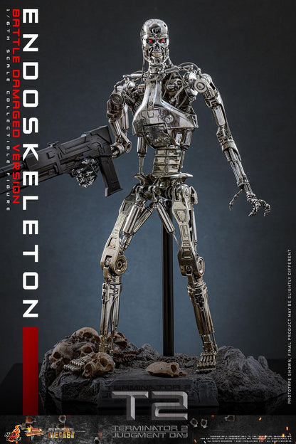 *PRE-ORDER Endoskeleton (Battle Damaged) - Terminator 2 Hot Toys Collectibles 1/6 Scale Action Figure