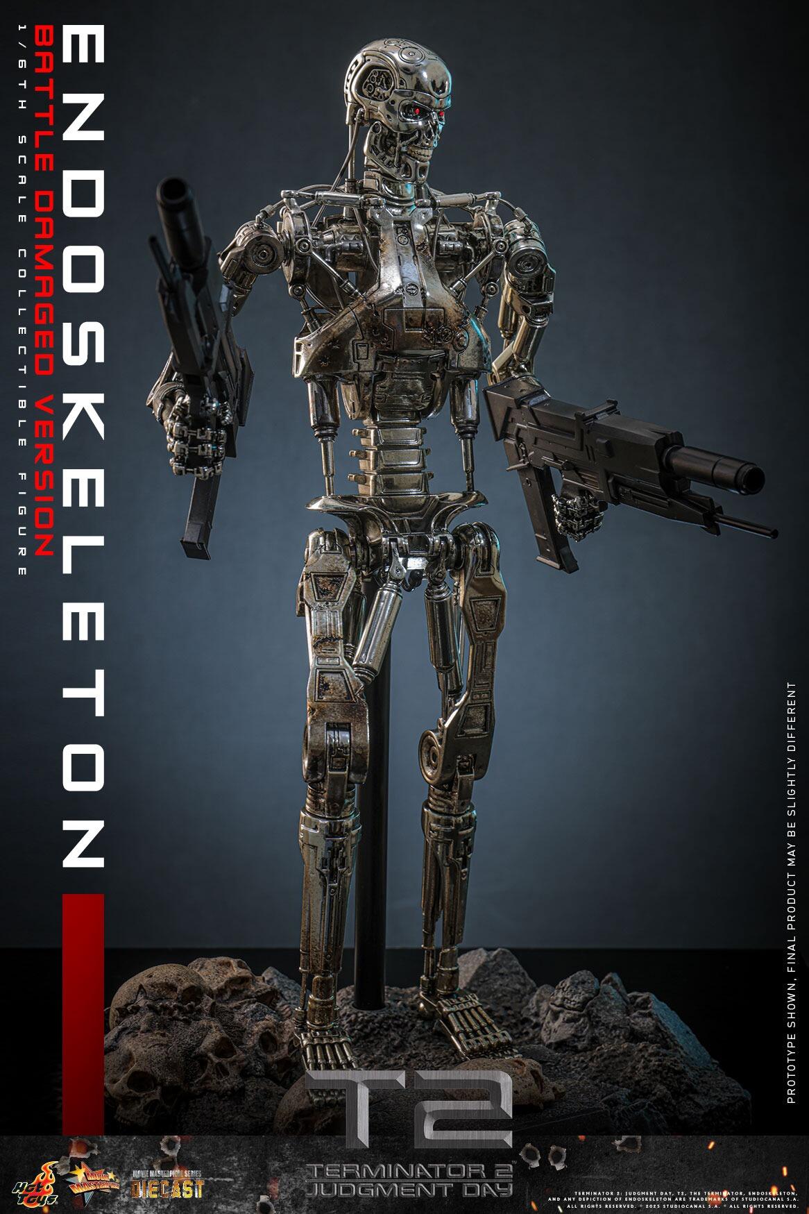 *PRE-ORDER Endoskeleton (Battle Damaged) - Terminator 2 Hot Toys Collectibles 1/6 Scale Action Figure