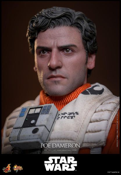*PRE-ORDER Poe Dameron - Star Wars: The Force Awakens Hot Toys Collectibles 1/6 Scale Action Figure