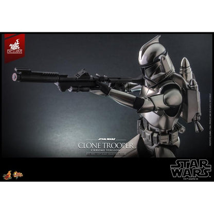 Clone Trooper (Chrome) - Star Wars Hot Toys Exclusive Collectibles 1/6 Scale Action Figure