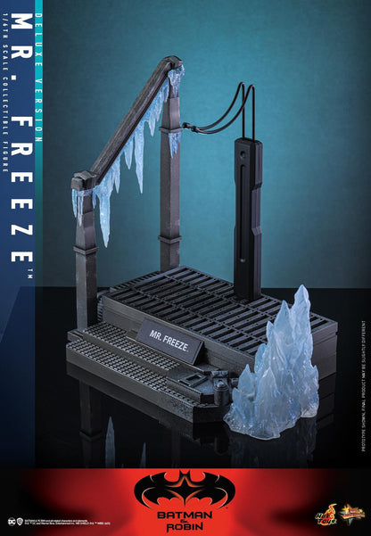 *PRE-ORDER Mr. Freeze DELUXE - Batman & Robin DC Hot Toys Collectibles 1/6 Scale Action Figure