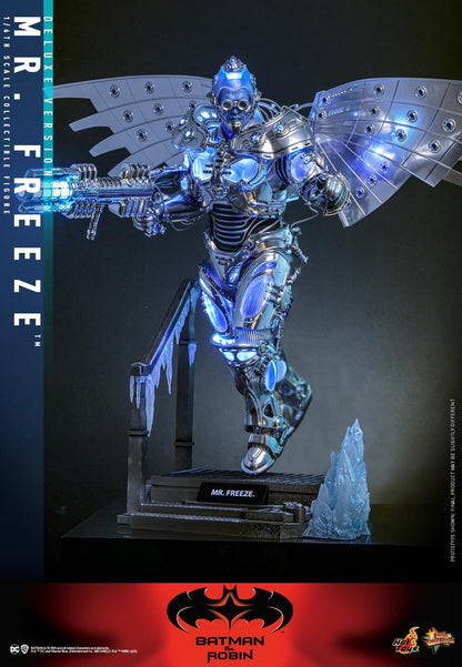 *PRE-ORDER Mr. Freeze DELUXE - Batman & Robin DC Hot Toys Collectibles 1/6 Scale Action Figure